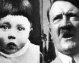 Links ein Baby, rechts ein Erwachsener mit Schnurrbart. Die Bilder zeigen die Entwicklung von Adolf Hitler von seiner Geburt bis zu seinem Erwachsenenalter.