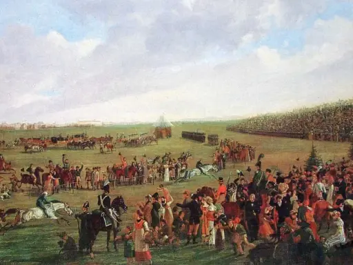 Festliche Menschenmenge und Pferde auf einer Wiese, die an das Oktoberfest 1810 erinnert.